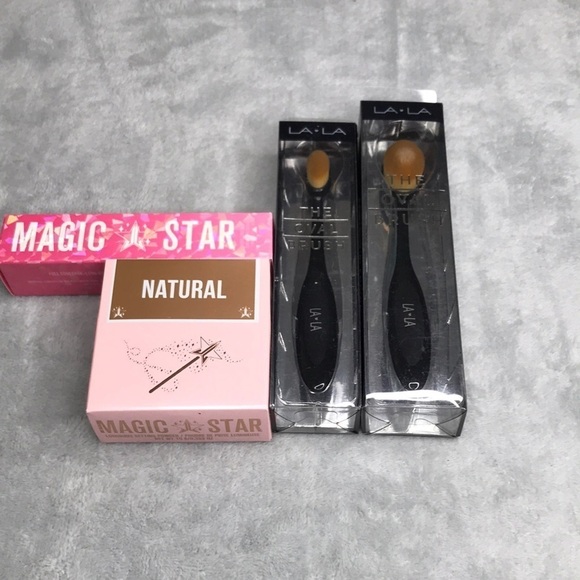 Jeffrey Star Powder+ Concealer with 2 LA LA Contour Brushes New - Picture 1 of 11
